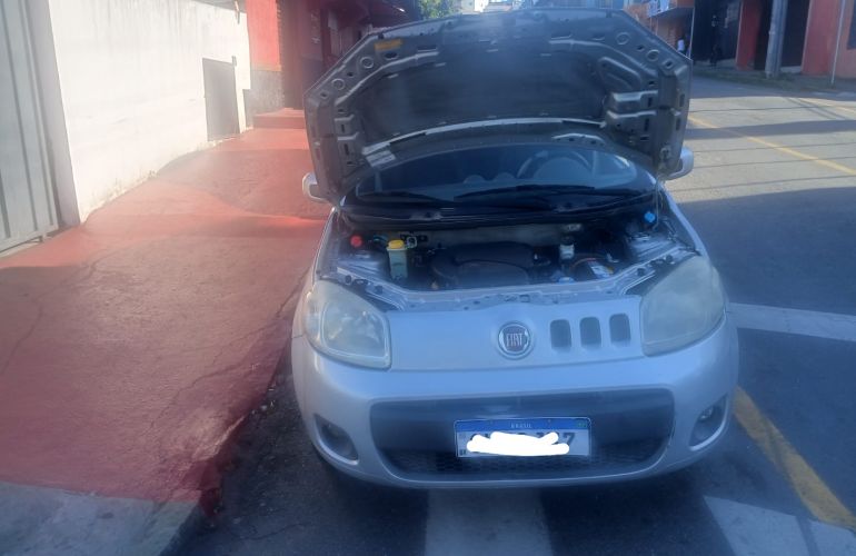 Fiat Uno Vivace 1.0 8V (Flex) 4p - Foto #3
