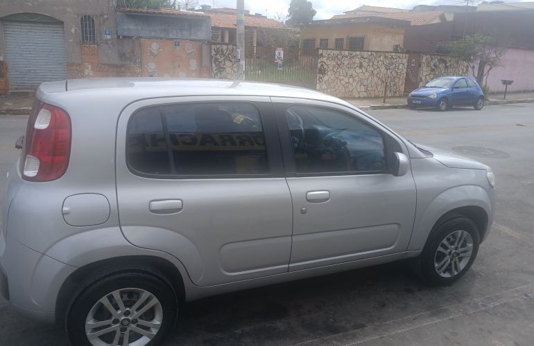 Fiat Uno Vivace 1.0 8V (Flex) 4p - Foto #8