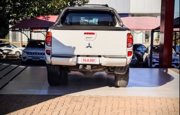 Mitsubishi L200 Triton HPE 4x4 3.2 DI-D (Aut) - Foto #6