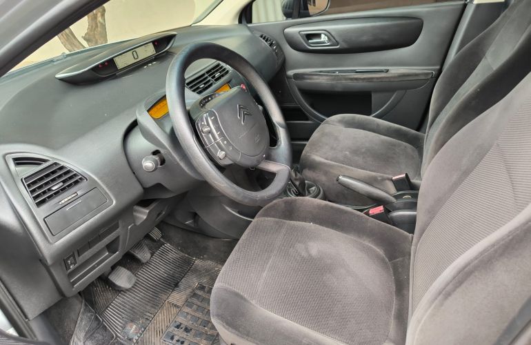 Citroën C4 GLX 1.6 (flex) - Foto #4