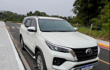 Toyota SW4 2.8 TDI SRX 7L 4WD - Foto #6