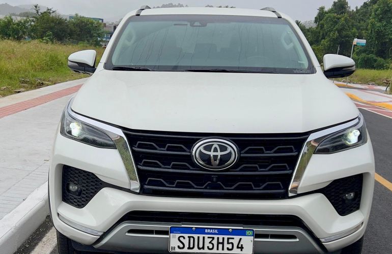 Toyota SW4 2.8 TDI SRX 7L 4WD - Foto #8