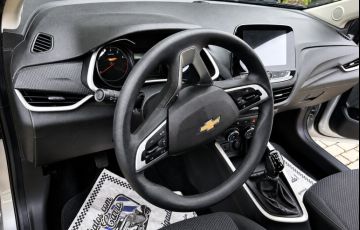 Chevrolet Onix Plus 1.0 LT - Foto #2