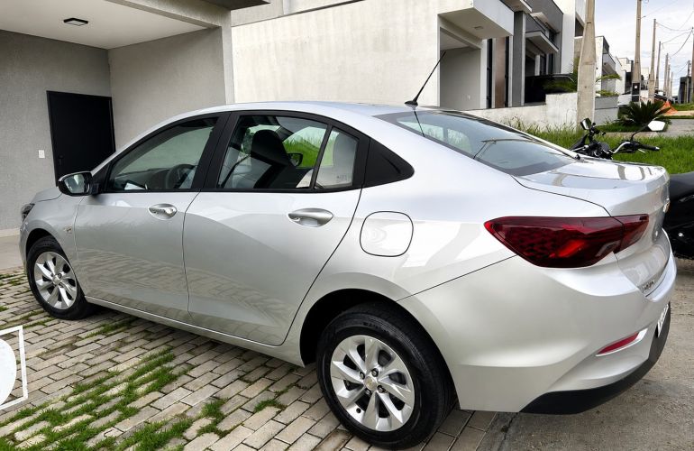 Chevrolet Onix Plus 1.0 LT - Foto #3