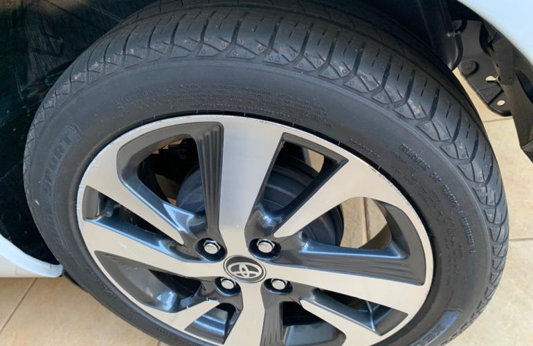 Toyota Yaris 1.5 S CVT - Foto #6