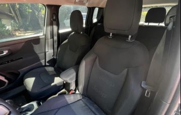 Jeep Renegade 1.8 (Aut) (Flex) - Foto #5