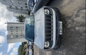 Jeep Renegade 2.0 TDI Longitude 4WD - Foto #2