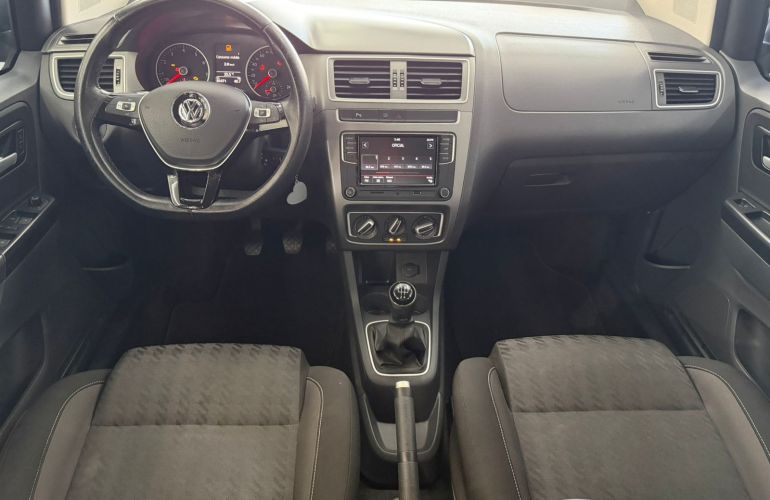 Volkswagen Fox 1.6 MSI Comfortline (Flex) - Foto #2
