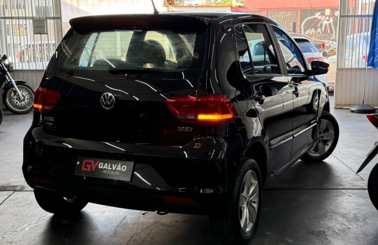 Volkswagen Fox 1.6 MSI Comfortline (Flex) - Foto #4