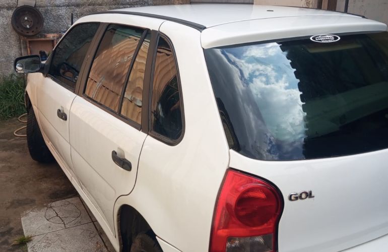 Volkswagen Gol 1.0 8V (G4)(Flex)4p - Foto #8