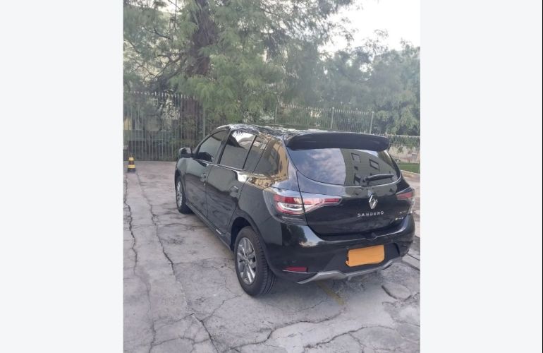 Renault Sandero 1.0 GT Line - Foto #3
