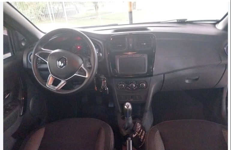 Renault Sandero 1.0 GT Line - Foto #8