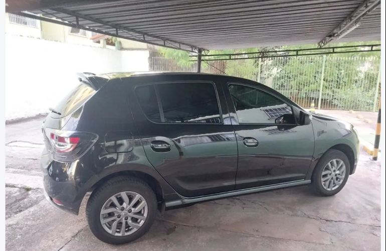 Renault Sandero 1.0 GT Line - Foto #10