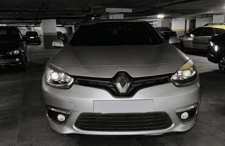 Renault Fluence 2.0 16V Privilege X-Tronic (Flex) - Foto #5