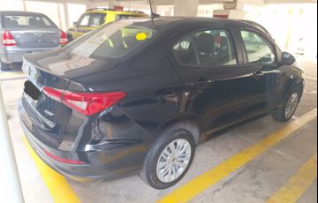 Fiat Cronos 1.3 Drive - Foto #5