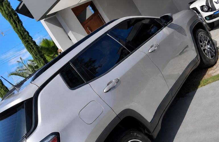 Jeep Compass 2.0 Sport - Foto #2