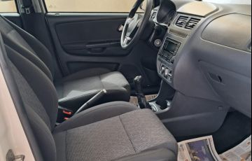 Volkswagen Fox 1.6 VHT (Flex) - Foto #4