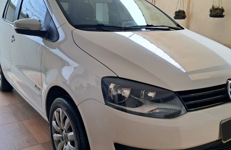 Volkswagen Fox 1.6 VHT (Flex) - Foto #10