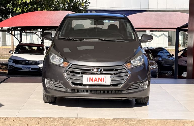 Hyundai HB20S 1.6 Comfort Style - Foto #2