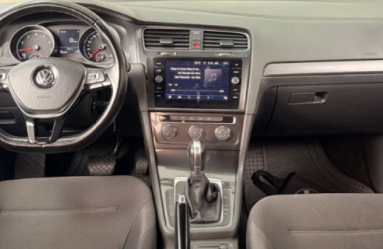 Volkswagen Golf Comfortline 1.0 200 TSi (Aut) (Flex) - Foto #5