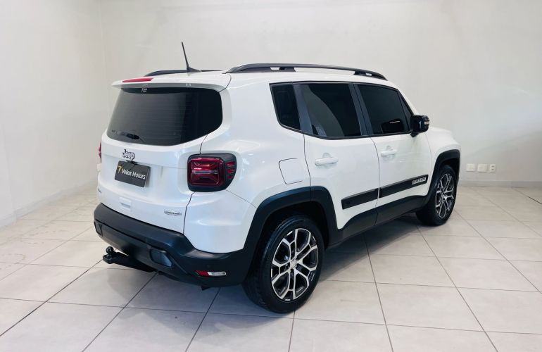 Jeep Renegade 1.3 T270 Longitude (Aut) - Foto #2