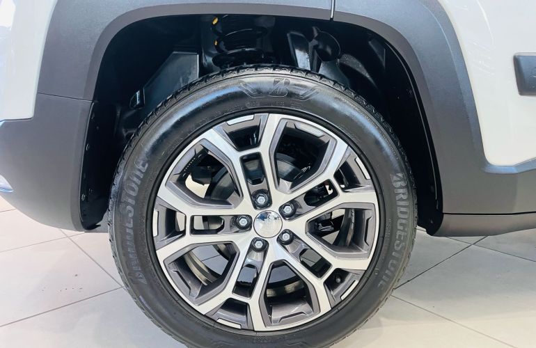 Jeep Renegade 1.3 T270 Longitude (Aut) - Foto #7