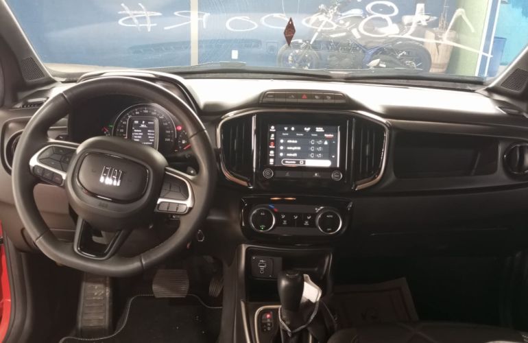 Fiat Strada 1.3 Cabine Dupla Volcano (Aut) - Foto #7