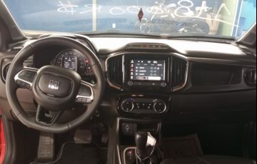 Fiat Strada 1.3 Cabine Dupla Volcano (Aut) - Foto #7
