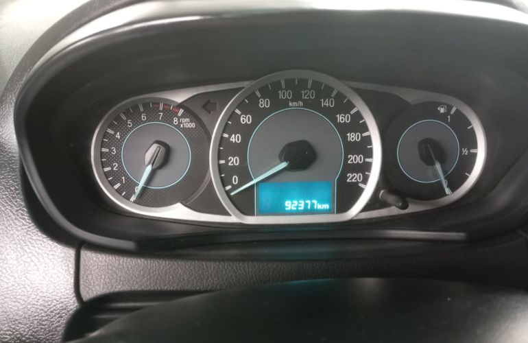 Ford Ka 1.0 SE (Flex) - Foto #8