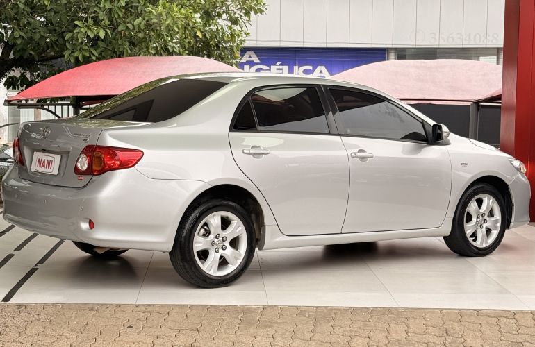 Toyota Corolla Sedan XEi 1.8 16V (flex) (aut) - Foto #4