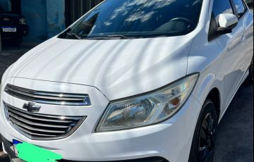 Chevrolet Onix 1.0 LT SPE/4
