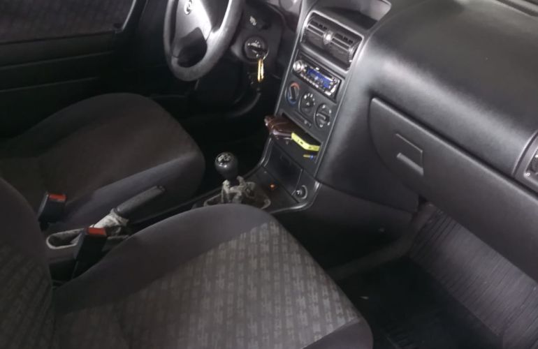 Chevrolet Astra Hatch GL 1.8 MPFi - Foto #2