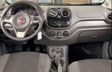 Fiat Palio Attractive 1.4 Evo (Flex) - Foto #5