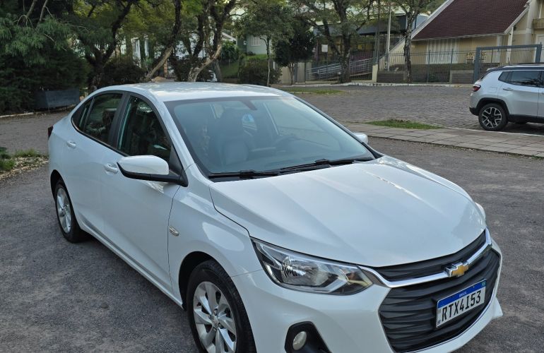 Chevrolet Onix Plus 1.0 Turbo LTZ - Foto #10