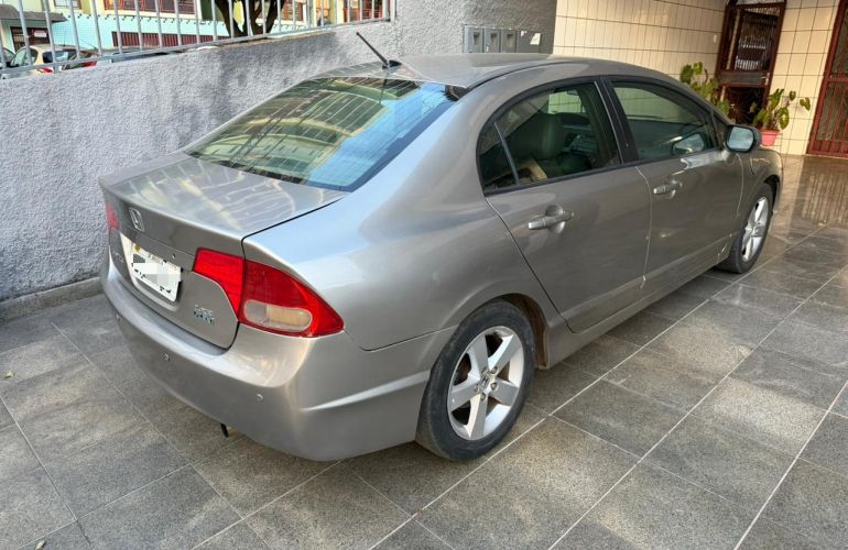 Honda New Civic LXS 1.8 16V (Flex) - Foto #6