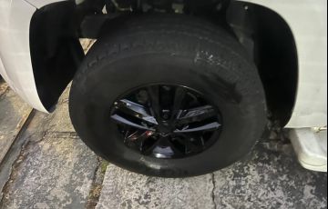 Volkswagen Amarok 2.0 SE 4x4 TDi (Cab Dupla) - Foto #3