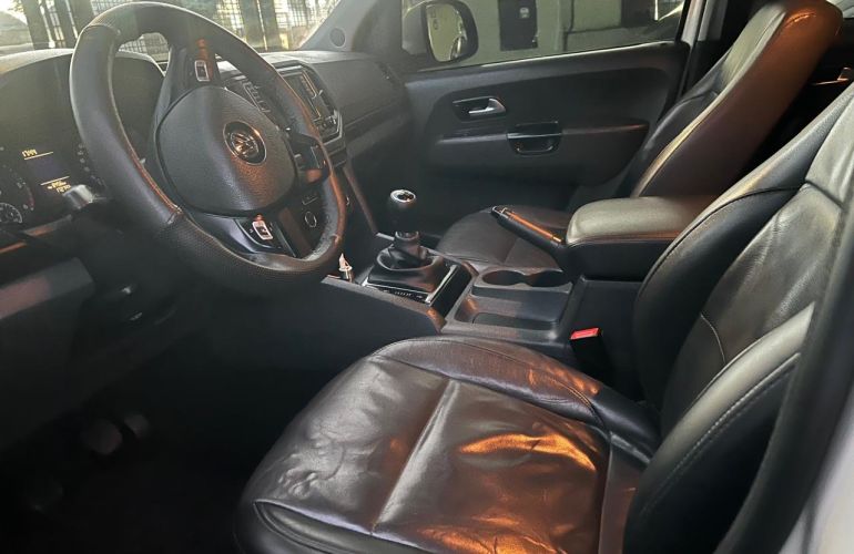 Volkswagen Amarok 2.0 SE 4x4 TDi (Cab Dupla) - Foto #4