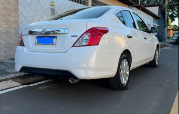 Nissan Versa V-Drive 1.6 Special Edition CVT - Foto #3
