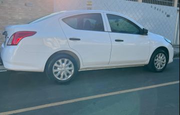 Nissan Versa V-Drive 1.6 Special Edition CVT - Foto #6
