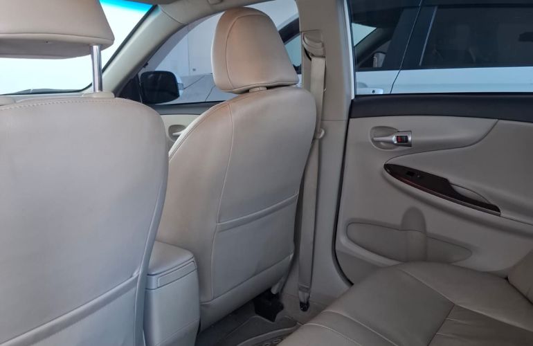 Toyota Corolla Sedan 2.0 Dual VVT-I Altis (flex)(aut) - Foto #2