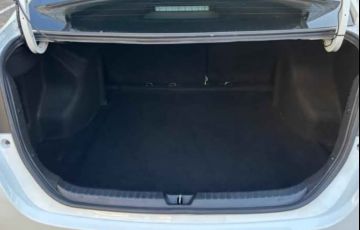 Toyota Yaris Sedan 1.5 XL CVT - Foto #2