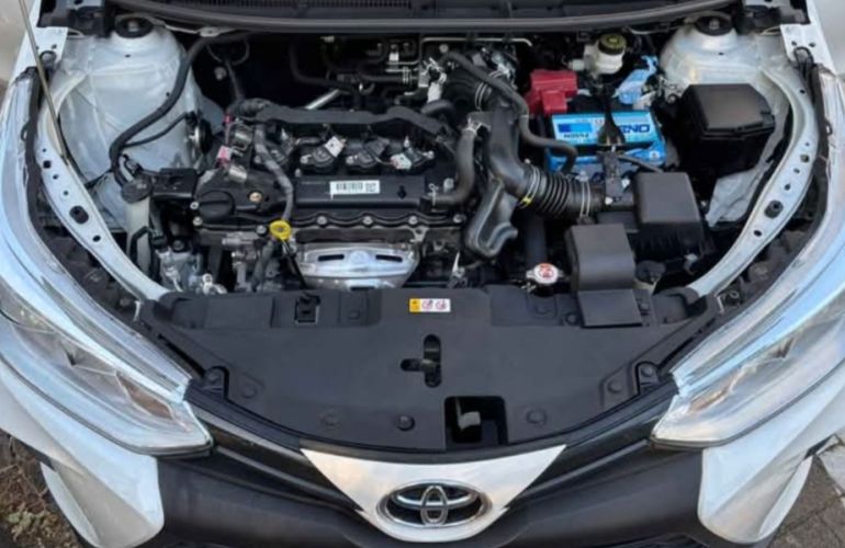 Toyota Yaris Sedan 1.5 XL CVT - Foto #8