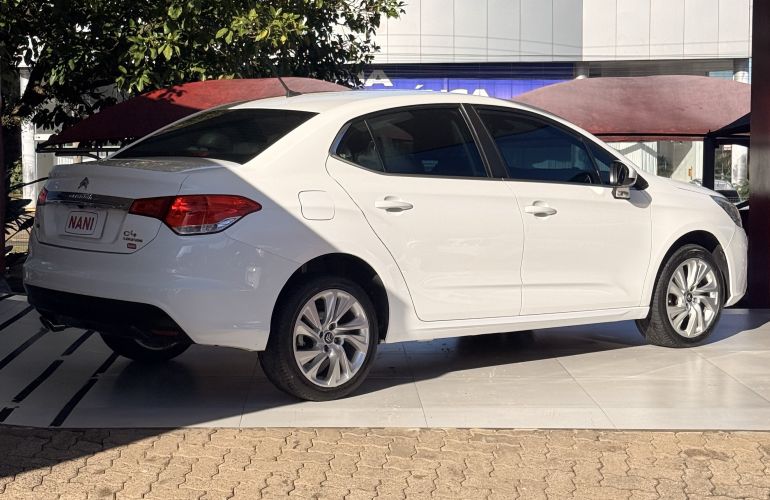 Citroën C4 Lounge Tendance 1.6 THP (Flex) (Aut) - Foto #4