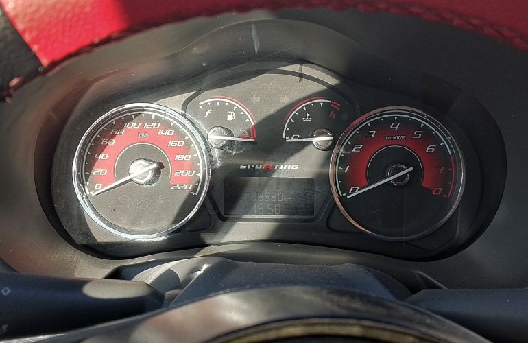 Fiat Palio Sporting 1.6 16V (Flex) - Foto #3