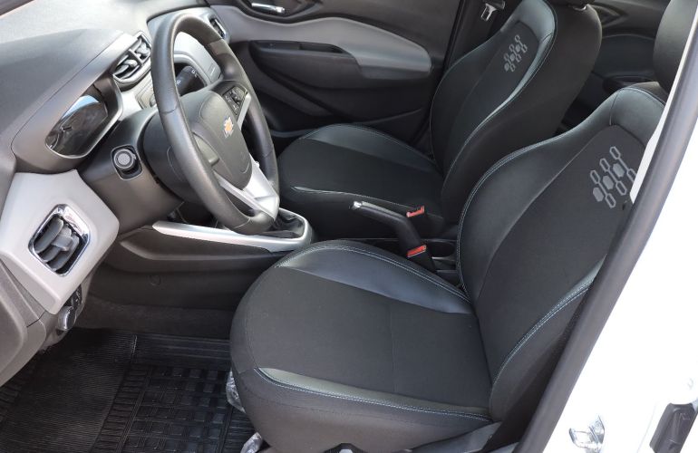 Chevrolet Onix 1.0 LT SPE/4 - Foto #9