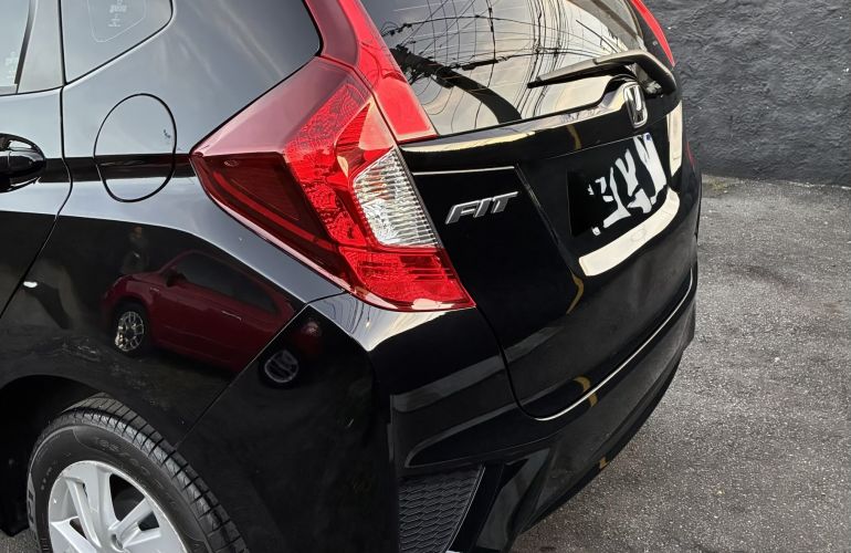 Honda Fit 1.5 16v LX CVT (Flex) - Foto #2
