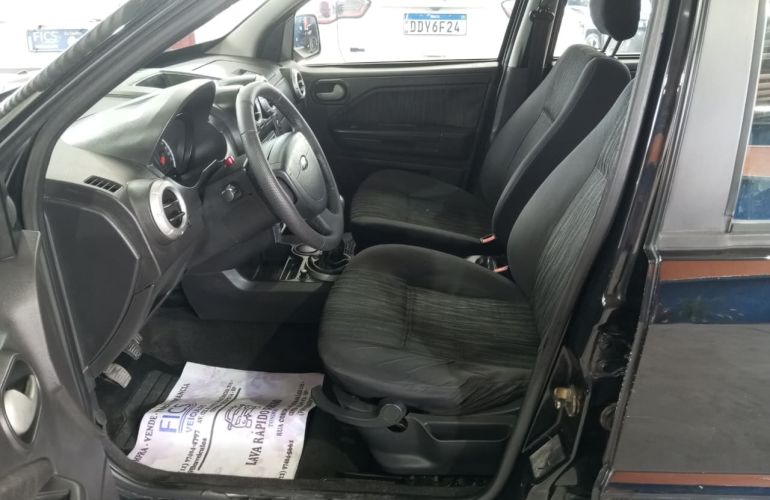 Ford Ecosport XLT 1.6 (Flex) - Foto #8