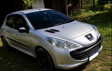 Peugeot 207 Hatch XR 1.4 8V (flex) 4p - Foto #2