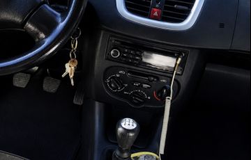 Peugeot 207 Hatch XR 1.4 8V (flex) 4p - Foto #7