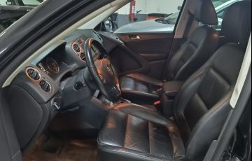 Volkswagen Tiguan 2.0 TSI 4WD - Foto #3